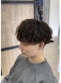 刈り上げツーブロックツイストスパイラルパーマメンズマッシュ