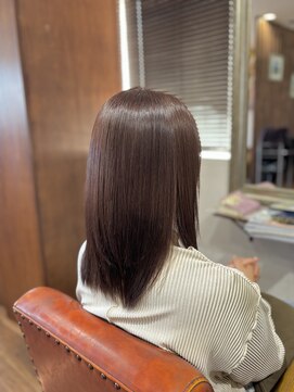 ヘアメイク アンフィ(amphi) 品田