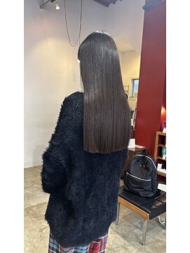 オアズヘアービィグラッド(ORe'S HAIR BE GLaD) つやつやストレート