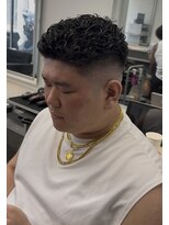 ハーツ バイ レックス 中野(HEARTS by rex)&nbsp;極道パーマ/スキンフェード/中野駅