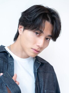 ユウ 渋谷(U) 【ナチュラルセンターパート】メンズ/ニュアンスパーマ