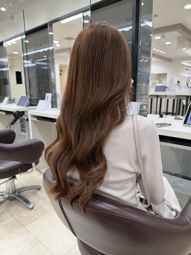 タヤ 大阪上本町店(TAYA) ナチュラルベージュ