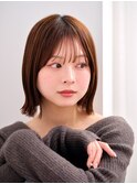 外ハネボブテラコッタブラウンのこなれショート
