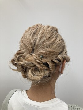 ピカソ ほなみ店 ゆるふわヘアセット