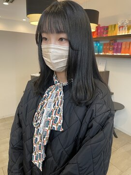 グランドール リュクス(Grandoll Luxe) 艶髪ブルーブラック×おくれ毛ミディアム