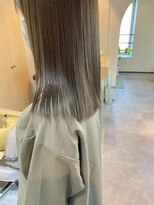 ユヌ(Une)&nbsp;オリーブ　ストレート