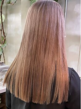 ザ デイ(THE DAY)の写真/最先端のケアブリーチによりブリーチ後も艶と潤いのある質感を実現☆希望の色、デザイン提案はお任せあれ☆