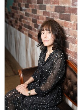 バポス ヘアサロン (BAPOS Hair Salon) 柔らかミディアムレイヤー
