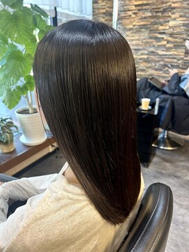 モヌエ(monue) ダークブラウン