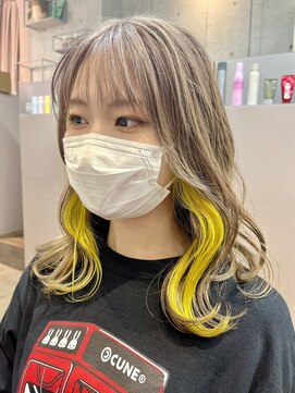 ココ 西葛西南口店(COコ) ハイトーンベージュ×イエローインナーカラー