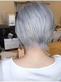 【くびれスタイル】ショートウルフ×ホワイト×ブリーチ３回