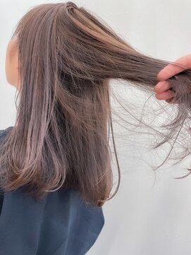 イーチ 吉祥寺(EACH) 【前川南】やわらかベージュ