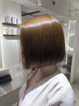 エンバイユアーズ 飯田橋店(eN° by youres) タッセルボブ　前下がりボブ