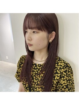 ニコ シモノセキ(NIKO Shimonoseki) 【NIKO】 レイヤーカット/ロングレイヤー/ワイドバング/ 赤髪