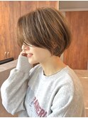 透明感カラーの丸みショートボブ白金目黒