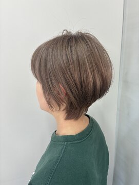 ルーファス メグロ(Ruufus Meguro) 30代40代 ハイトーン/くびれショート 2605
