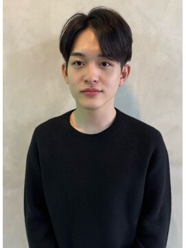 コム(COM) 韓国風センターパート