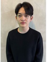 コム(COM) 韓国風センターパート