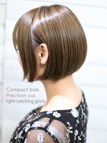 新宿 セイヴィアン ヘアーギャラリー(Savian Hair garelly) 【 新宿savian】ぱっつんボブ 【新宿・西武新宿 Savian】