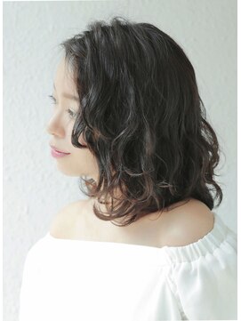 ココロカラ(Cocorokara) 小顔ふんわりミディアム