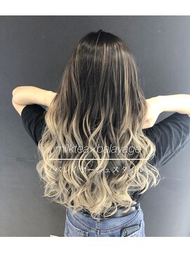 アイリス(iRIS) グラデーション、ホワイトミルクティー、アッシュブラウン