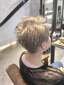 ブルック アーク 春日部店(brook ark) ホワイト系グレージュカラー