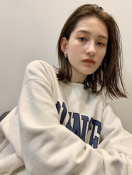 ベル 銀座5丁目店(Belle) カジュアルな肩下切りっぱなし ミディアム【Belle銀座5丁目】