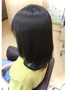 カットハウス はさみの部屋 ミディアムレイヤー/くびれ/ボブベース/前髪あり