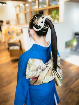 ヘアデザイン ステラ(hair design sTella) ★タイトに詰めた黒髪がクールなポニーテールアレンジ★