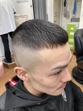 カットワン 竹の塚店(Cut-one) フェードカット