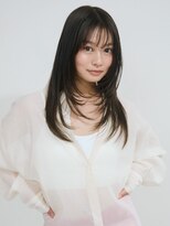 オンク 新宿(onk)&nbsp;黒髪/グレーベージュ/レイヤーロング/前髪パーマ[新宿駅]