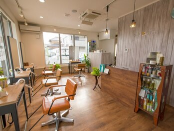 レゴリス ヘア デザイン(REGOLITH)の写真/経験豊富なスタイリストが一人一人に寄り添い、あなたの理想のヘアスタイルを叶えます♪