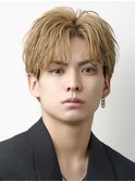 ブロンドミルクティーベージュニュアンスセンターパート