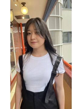 ニード(need) ハイライトホワイトベージュ