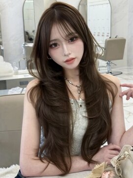 キティー(kiti) グレージュ/レイヤーカット/ハッシュカット/オリーブベージュ/栄