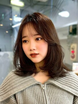 メラク(Merak) 伸ばしかけに◎顔まわりだけで垢抜けるミディ