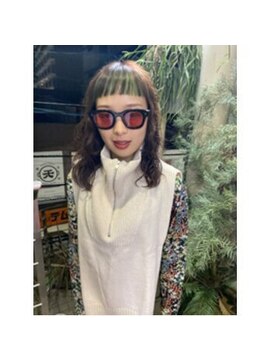 ペッシェ(pesce) pesce ブリーチ/インナーカラー/ダブルカラー/縮毛矯正/パーマ