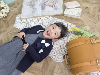 フォトスタジオ アンド ヘアメイク ニコメルシー(photo studio hair make nico merci)の写真/結婚式・二次会・卒業式・七五三・発表会などプロのヘアメイクが特別な日を演出してくれます♪