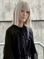 ネハス 栄(nehus.) ブリーチ/クラゲヘアー/小顔に見せるヘア/ココアベージュ