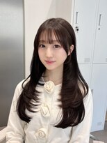 ラクシア(LucxiA)&nbsp;韓国ヘア/レイヤーカット/顔まわりカット/Instagram @ken__gucci