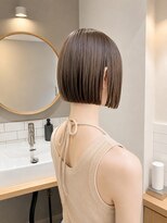フォト 新宿三丁目(foto)&nbsp;髪質改善縮毛矯正地毛風ストレート切りっぱなしボブ