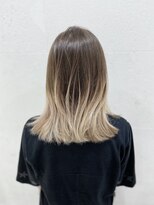 シャンティ 札幌駅前店(Shanti)&nbsp;ホワイトグラデーションスタイル【本間 大貴】