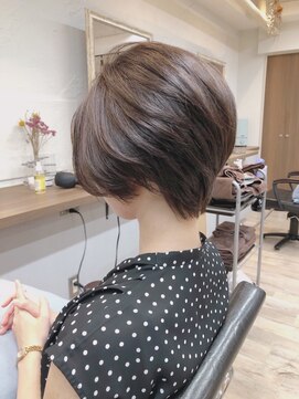 ニット 銀座(knit) 前下がりショート20代30代40代大人ショート大人女性【knit銀座】