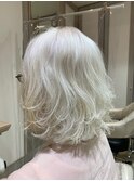 グレイヘアナチュラルパーマ