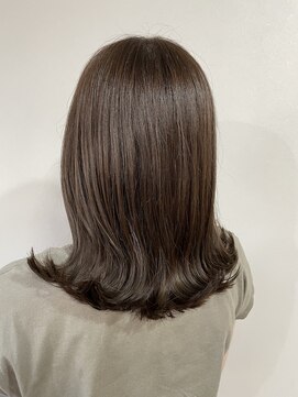 シュガーラビット(Sugar Rabbit.) 外ハネグレージュ