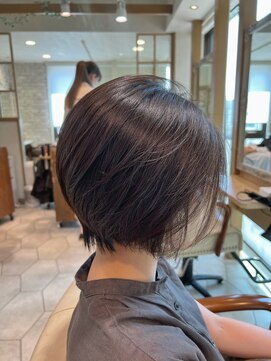 カルテット(Quartett) 【Quartett】大人かわいい丸みショートボブ