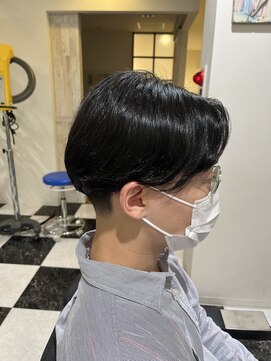 ルシードスタイル クリザンテーム ニュアンスパーマセンターパート