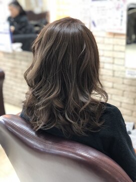 アルファ 波崎店 巻き髪スタイル