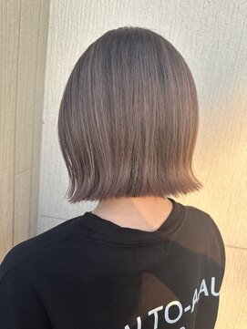 フゥカ 類家店(fuka) 【透明感◎】1BLEACH～　milktea greyge