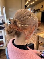 ヘアルーム キキョウ(hair room Kikyo) インナーカラーをメインとしたヘアセット